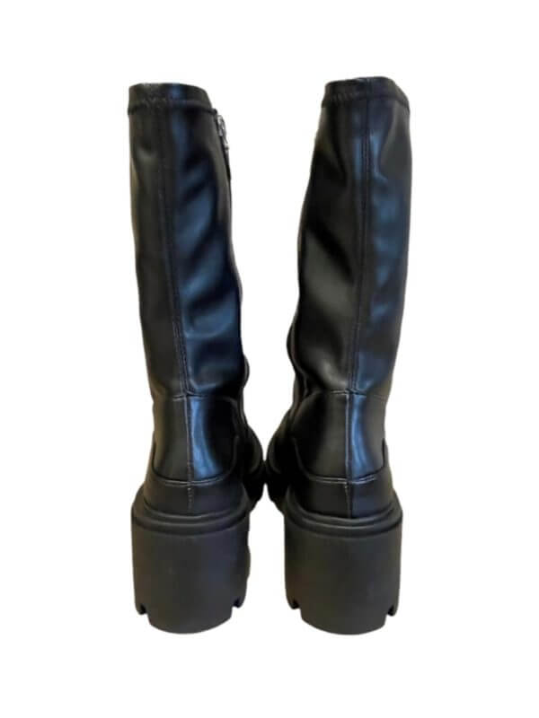 Bota tratorada cano médio couro preto Schutz - Imagem 3