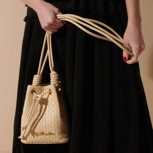 BOLSA VIENA NATA BUCKET LUIZA BARCELOS - Imagem 5