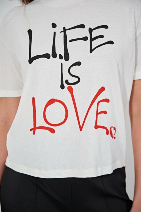 CAMISETA GENTILEZA OFF WHITE LINDA DE MORRER - Imagem 2