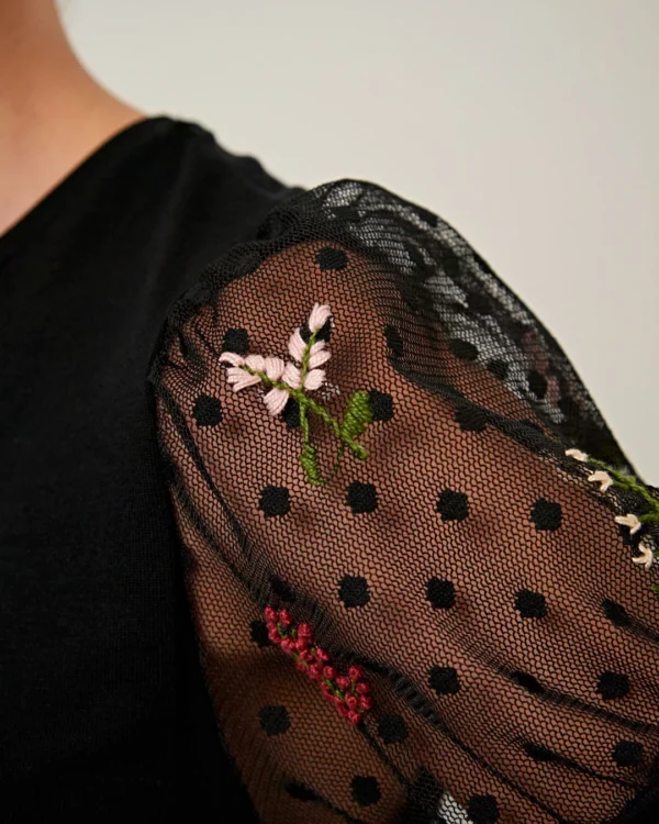 Camiseta Cosmopolitan - Image 3